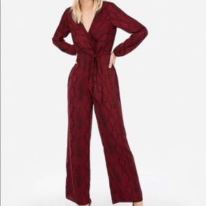 ☀️ SALE ☀️ NWT Express maroon red snake print silky jumpsuit
